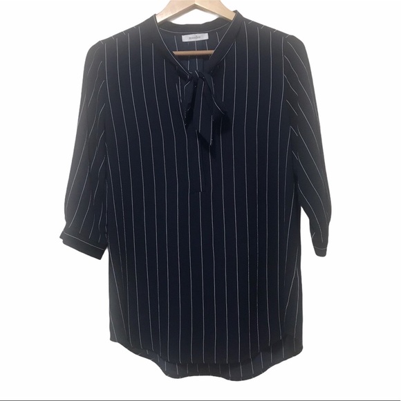 Mandee Navy Blue Striped Blouse. Size : S - Picture 2 of 14